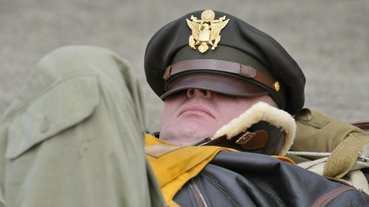 Militar dormindo